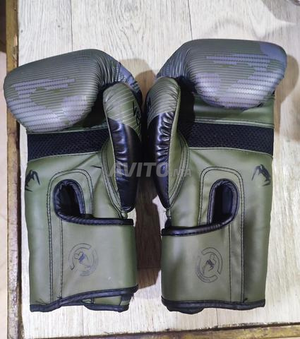 Gants de boxe Venum 10oz – état neuf - 2