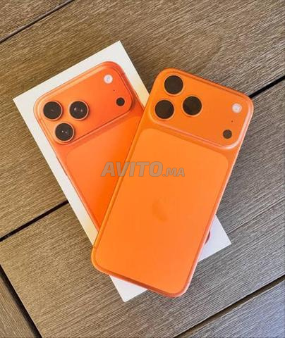 iPhone 17 pro max 256 gb Cosmic Orange