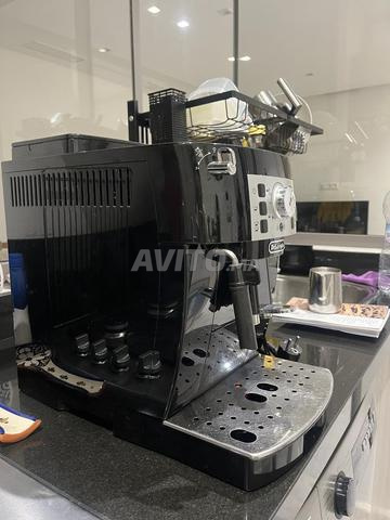 Machine Café Delonghi Magnifica S - 2