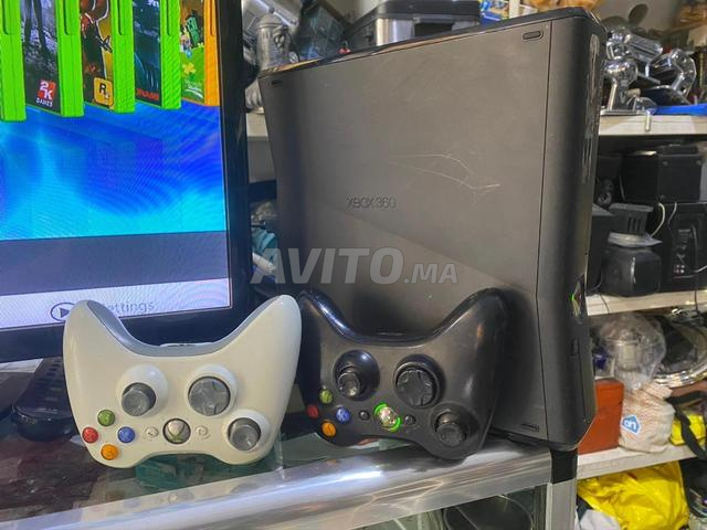Xbox 360 Slim - 2