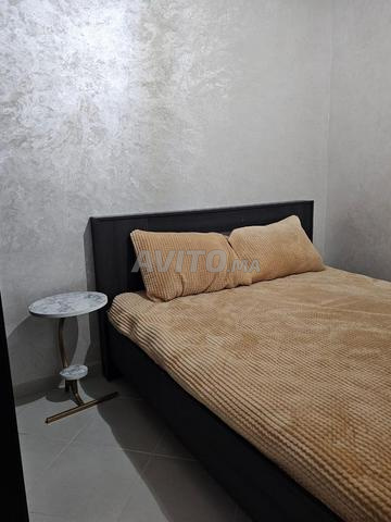 Bel appartement meublé avec balcon à louer - image 4