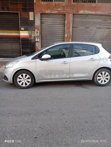 Peugeot 208 Diesel Manuelle 2017 à Casablanca