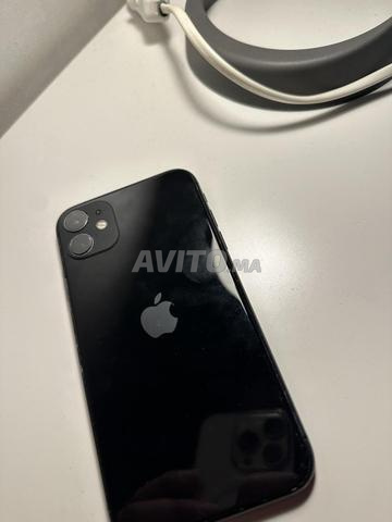 iPhone 11 normal ✅ 64gb✅ 85% état batterie