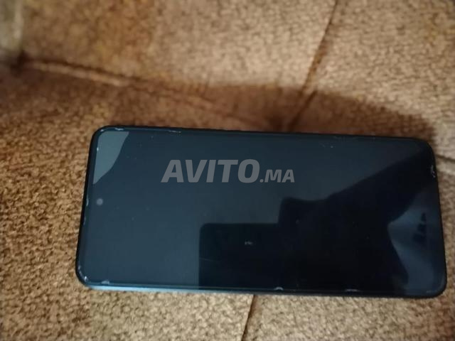 ١٠٠٠ درهم جديد ونظيف - 2