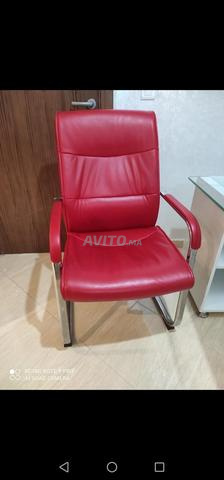 مكتب احترافي للبيع - 2