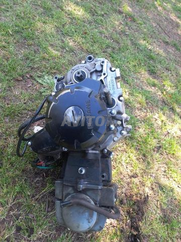 Machine scooter 140 cylindre okilas roche 140