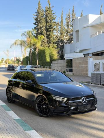 Mercedes-Benz 200 Diesel Automatique 2021 à Fès - 2