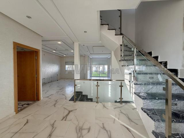 Triplex à louer 200 m² à Sid Laabed-Temara