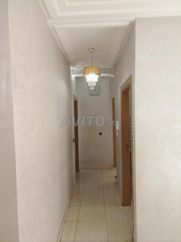 3 ثريات عصرية كريستال بإضاءة بيضاء وصفراء LED - 2