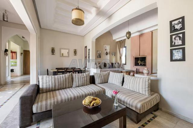 فيلا عصرية فاخرة مع مسبح خاص - 2