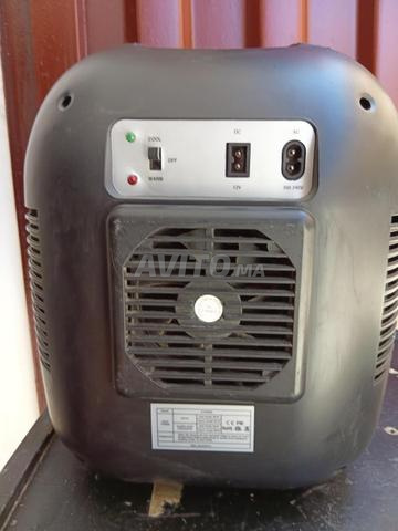 Mini Réfrigérateur de Table AstroAI. - 2