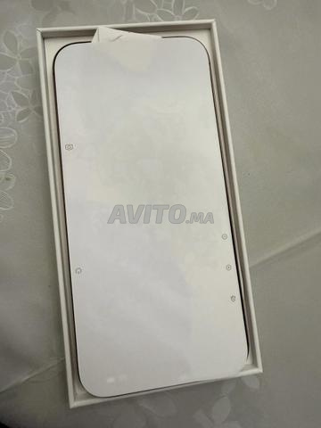 iPhone 16 Pro Max 256 Go - 2