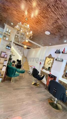 محل تجاري للبيع في الازدهار على شارع رئيسي - 2