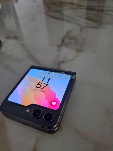 سامسونج زد فليب 5 - 2