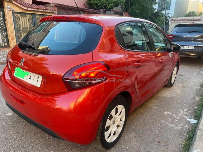 Peugeot 208 à vendre  comme neuf