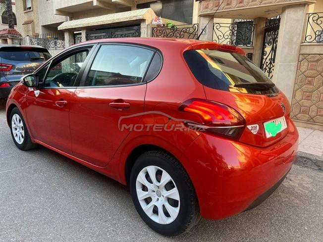 Peugeot 208 à vendre  comme neuf