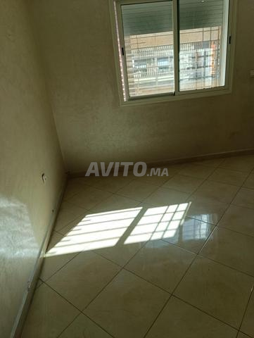 Appartement chambres à louer pour filles uniquement à Rashid