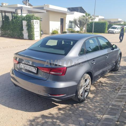 Audi A3 Diesel Automatique 2019 à Bouskoura - 2