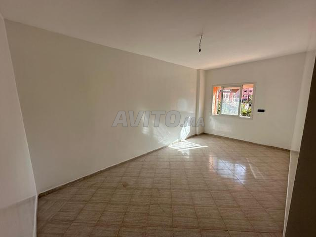 شقة بالقرب من مدرسة العراقي الزدهار - 2