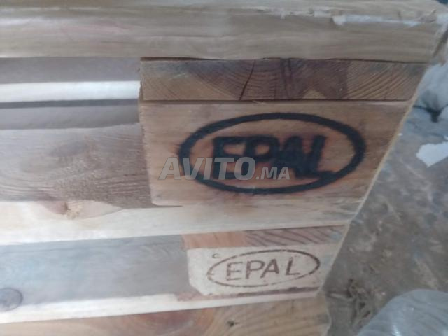 PALETTES PLASTIQUE ET BOIS - 2