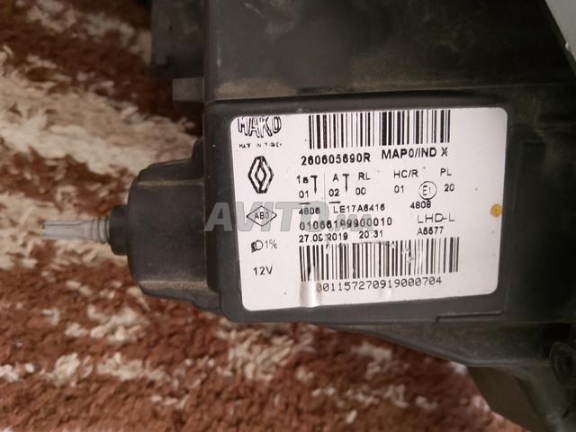 فانوس أمامي كليو 5 فل ليد - 2