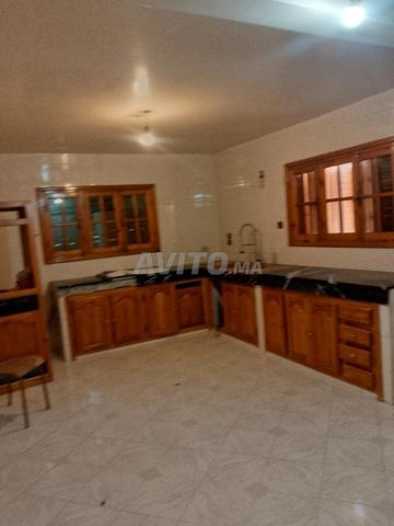 فيلا للبيع بحي الشمس ثلاث واجهات - 2