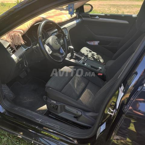 Passat B8 Diesel Automatique 10/2022 à Salé