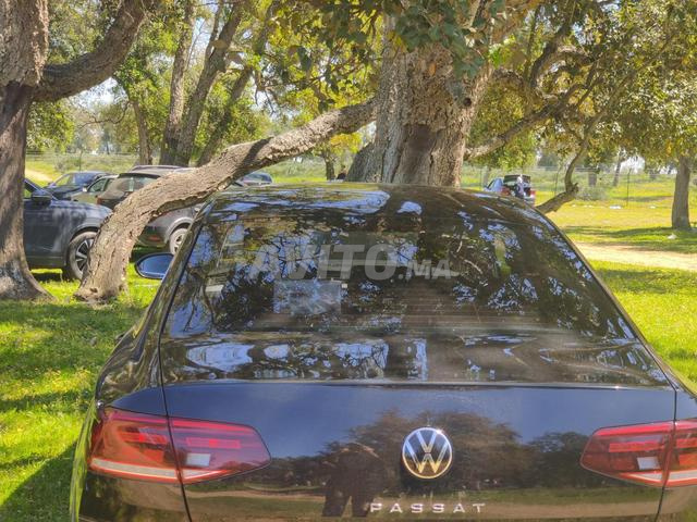 Passat B8 Diesel Automatique 10/2022 à Salé