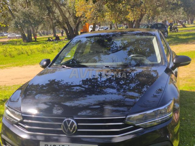 Passat B8 Diesel Automatique 10/2022 à Salé