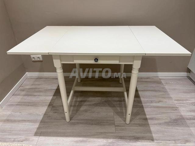 Bureau avec bibliothèque IKEA blanc – Bon état - 2