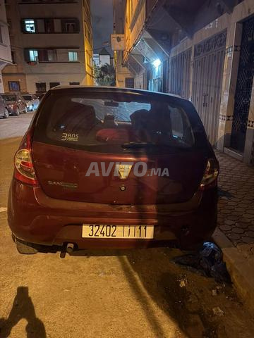 Dacia Sandero Essence Manuelle 2010 à Casablanca - 2
