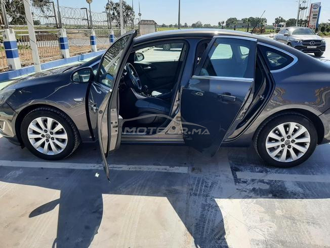 Opel Astra berline Diesel Manuelle 2015 
