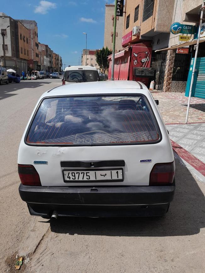 سيارة لبيع 