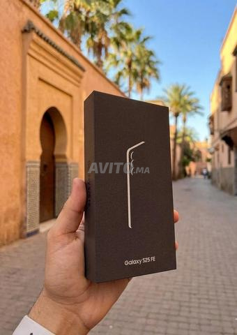 Samsung S25 FE Neuf
