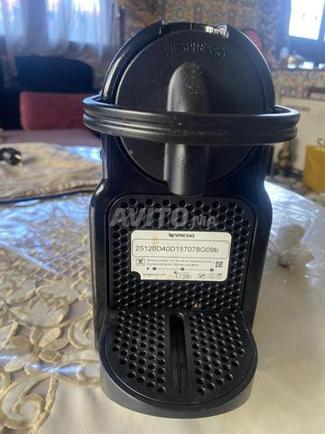 Machine Nespresso comme neuve sans carton - 2
