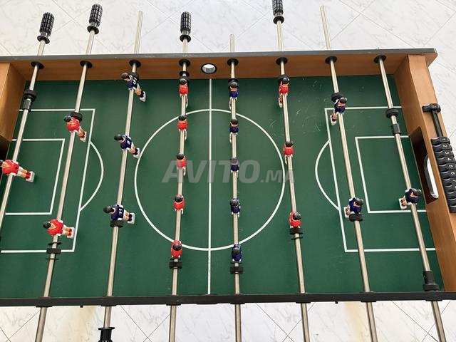 Grand baby foot en très bon état