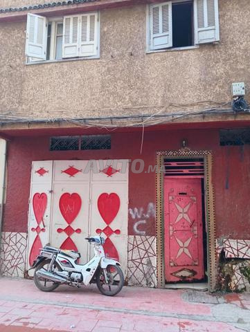 فرصة للمقاولين الكبار منزل مكون من مرآب و4 طوابق - 2