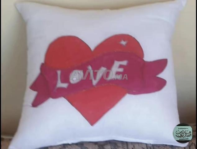 لوحات وأغطية أطباق ووسائد زينة - 2