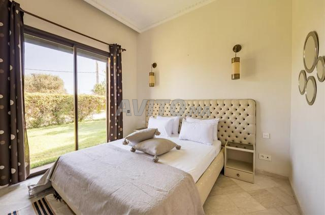 فيلا عصرية فاخرة مع مسبح خاص - 2