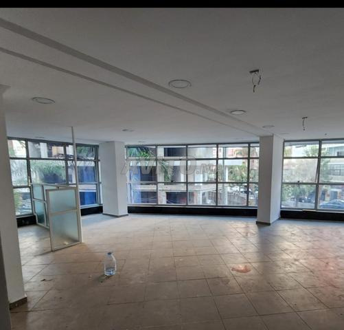 Bureau très bon état à vendre