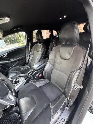 فولفو V40 ديزل أوتوماتيك 2016 بالدار البيضاء - 2