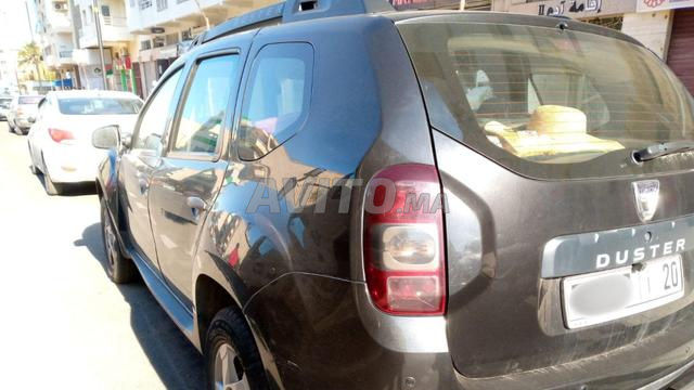 Dacia Duster Diesel Manuelle 2016 à Fès - 2
