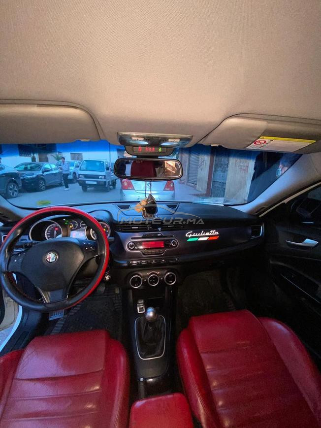 alpha romeo giulietta 