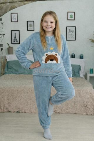 Grenouillère et pyjama fille 5-6 ans