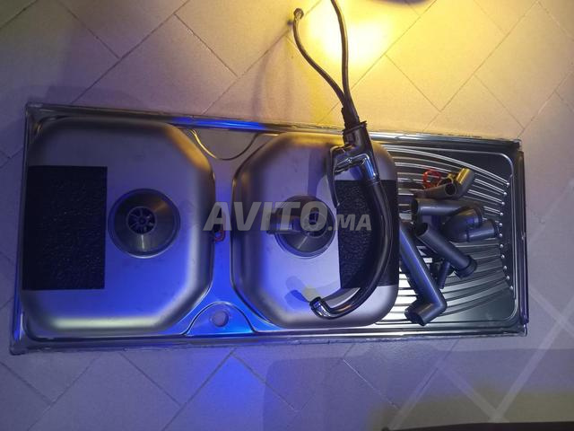 حوض مطبخ فرانكي و صنبور بحالة ممتازة 🔥 - 2