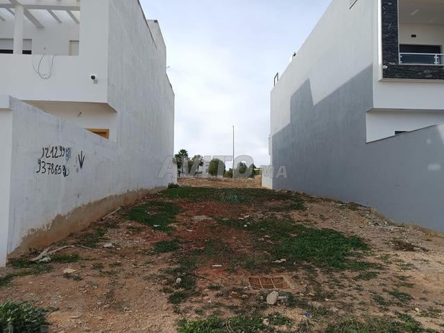 Terrain villa titré à vendre de 192 m2 au sol