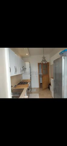 شقة بثمن مناسب بإقامة ليكولين سيدي معروف