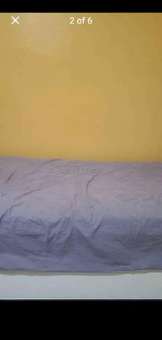 سرير فردي بإطار - بحالة جيدة - 2