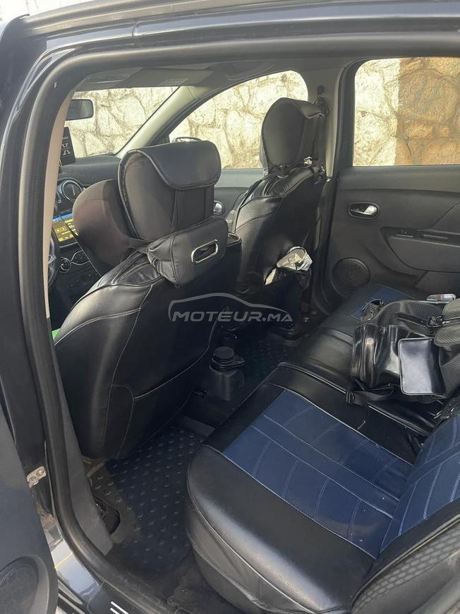 je mets en vente ma voiture vec excellente etat 