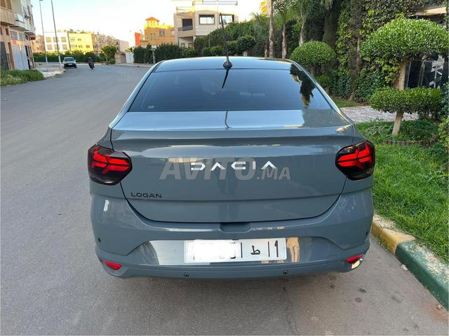 Dacia Logan Essence Automatique 2024 à Casablanca